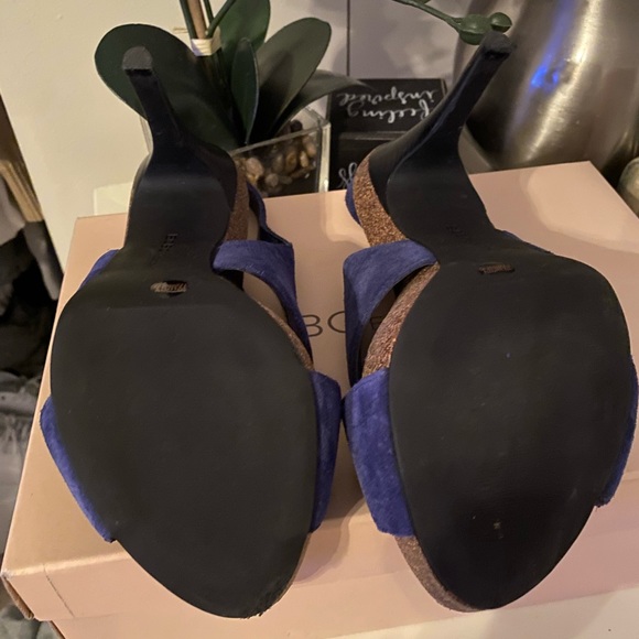 BCBG GREER HEELS - Picture 5 of 7